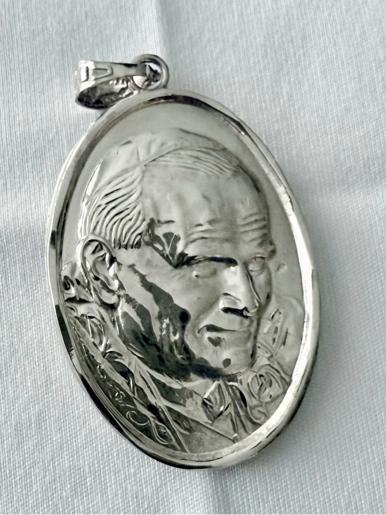 Vintage Taxco .925 Sterling Silver Pope John Paul Ii Our Lady Of Guadalupe Medal